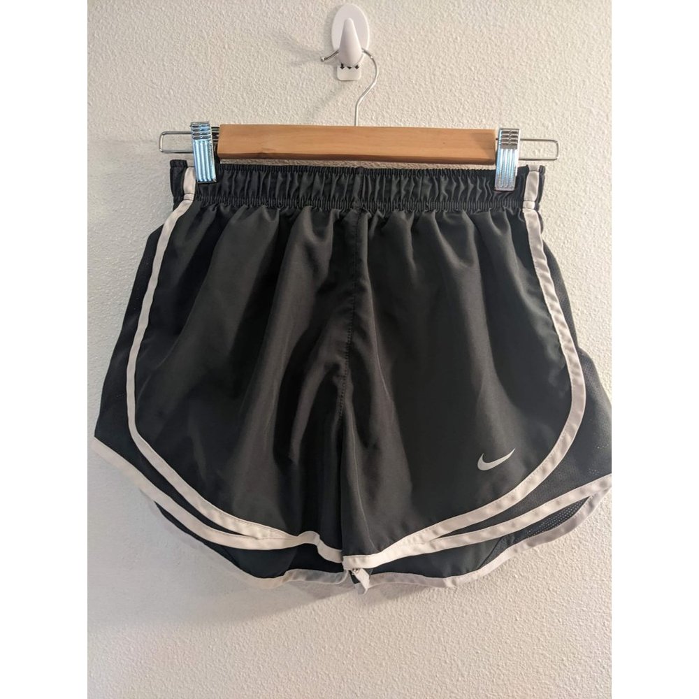 Nike Athletic Women's Shorts Black Small